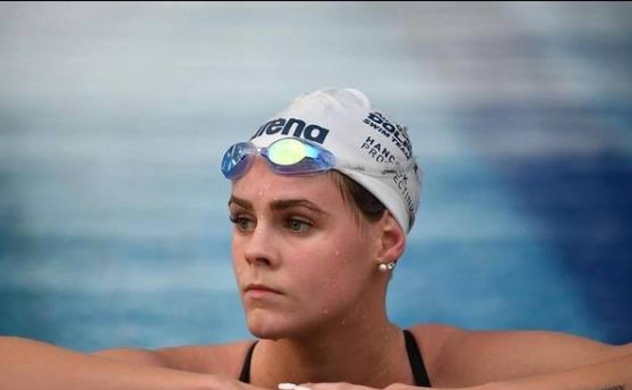 La nadadora Shayna Jack y la licuadora contaminada