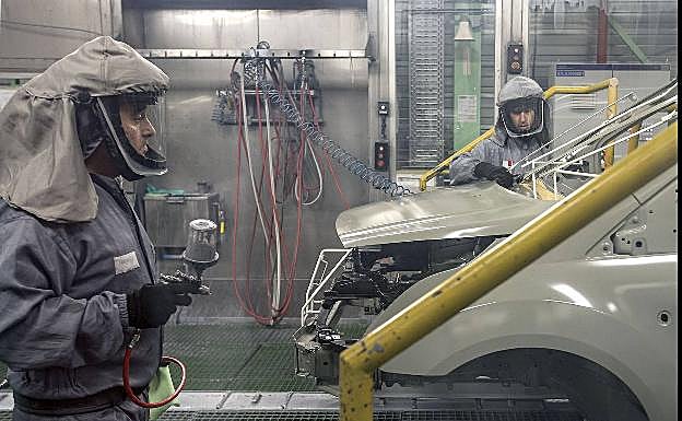 Taller de pintura en la fábrica de Ford de Almussafes (Valencia) 