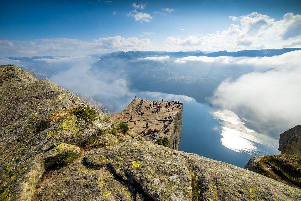 Roca Preikestolen (Noruega)