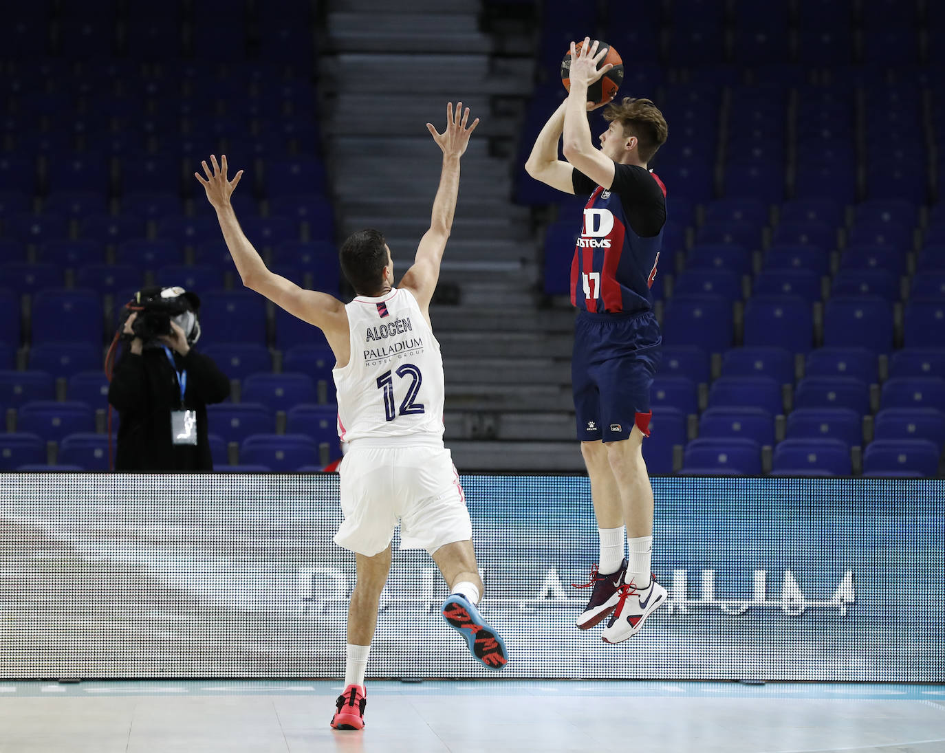 Fotos: Las imágenes del Real Madrid-Baskonia