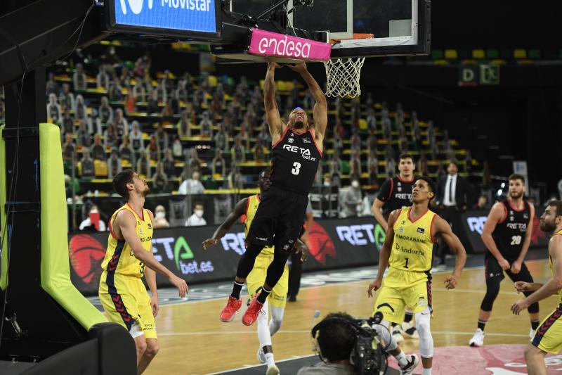 Fotos: Imágenes del partido entre RETAbet Bilbao Basket - Morabanc Andorra