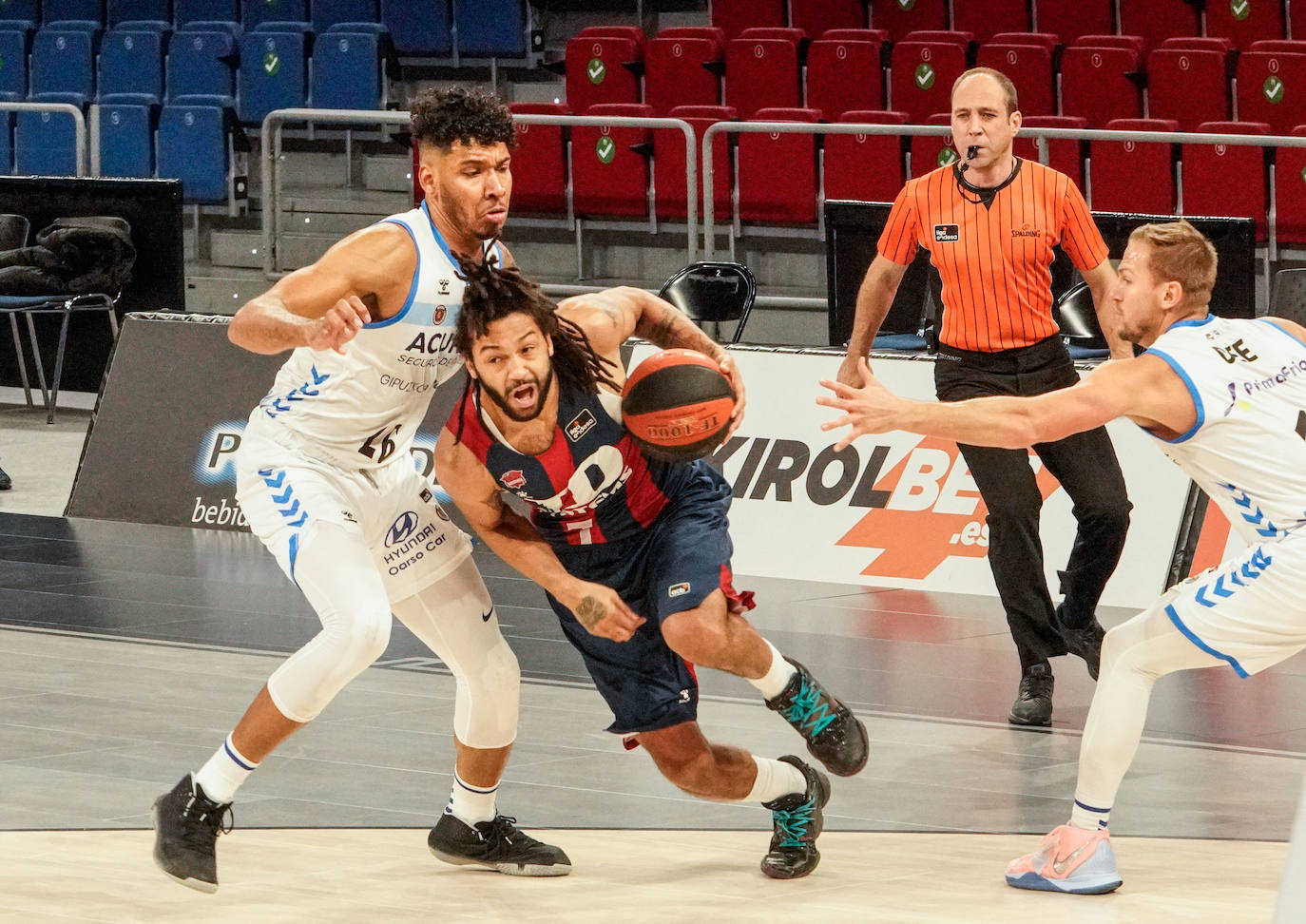 Fotos: TD Systems Baskonia - Gipuzkoa Basket, en imágenes