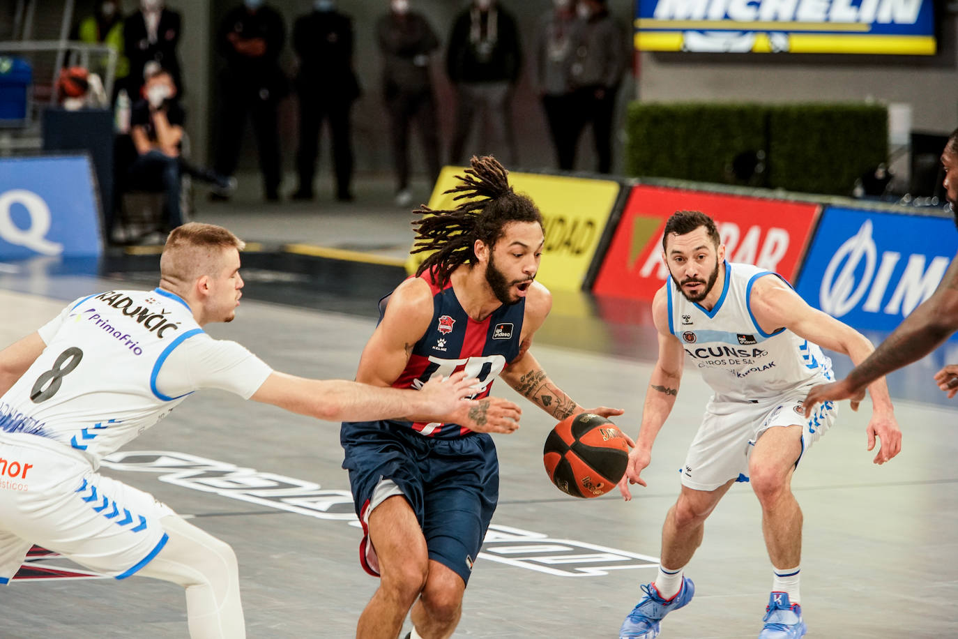 Fotos: TD Systems Baskonia - Gipuzkoa Basket, en imágenes