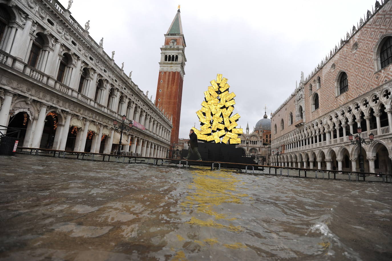 Fotos: Los diques fallan y el &#039;acqua alta&#039; inunda Venecia