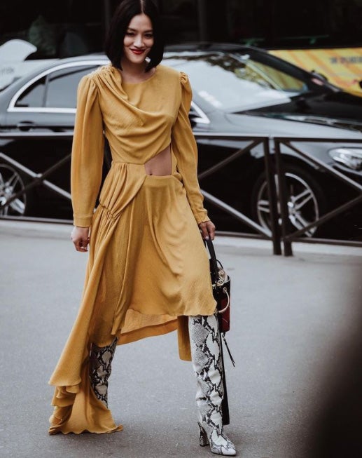 Fotos: Pantone desvela el color del 2021 y así lo veremos en los comercios vizcaínos