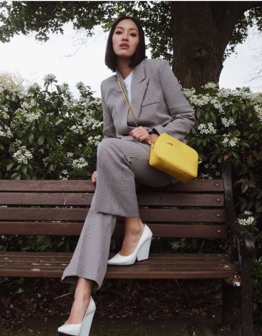 Fotos: Pantone desvela el color del 2021 y así lo veremos en los comercios vizcaínos