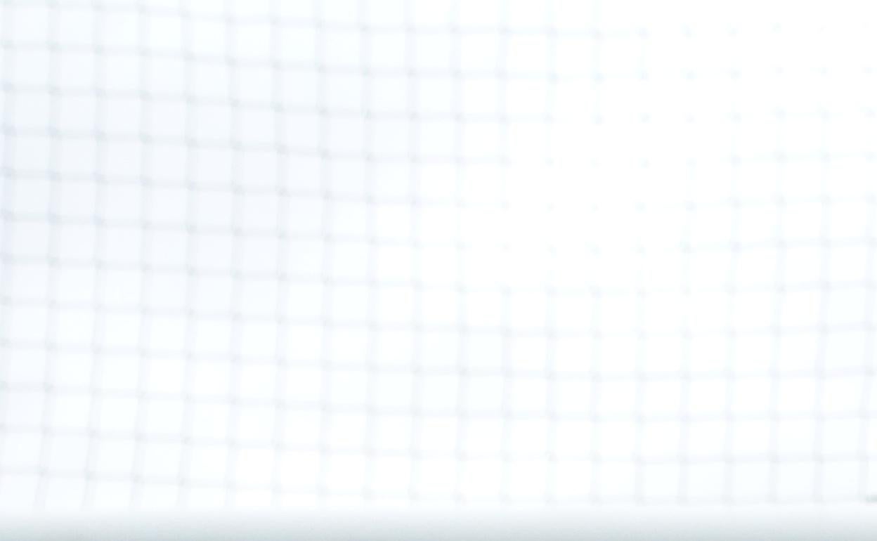 David Valero vuelve a sonreír tras ser titular diez meses después y marcar el gol de la victoria en la Copa del Rey 