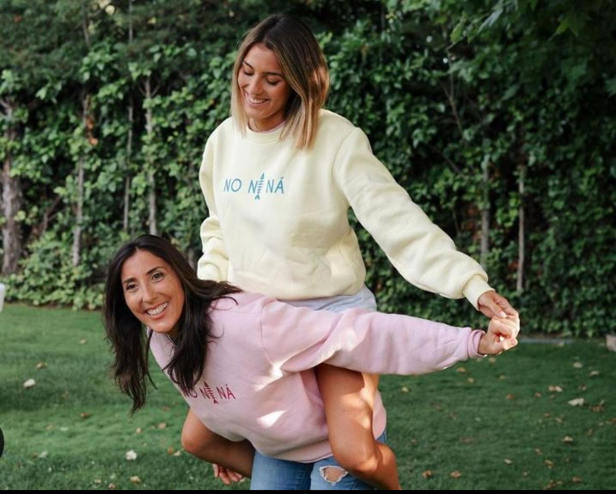 Paz Padilla y Anna Ferrer.