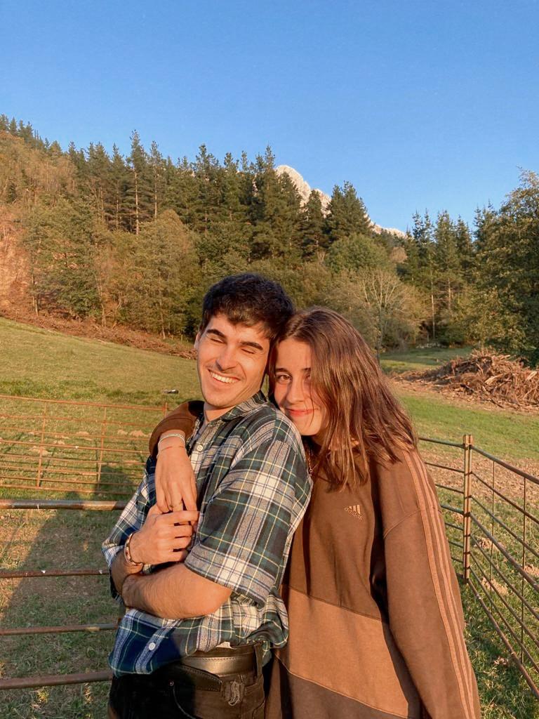 Fotos: La novedosa firma de 4 bilbaínos que tiñen su ropa con…¡aguacate!