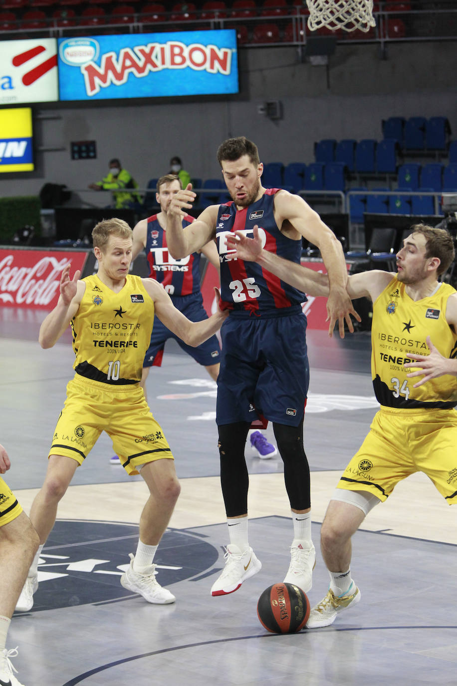 Fotos: El Tenerife-Baskonia, en imágenes