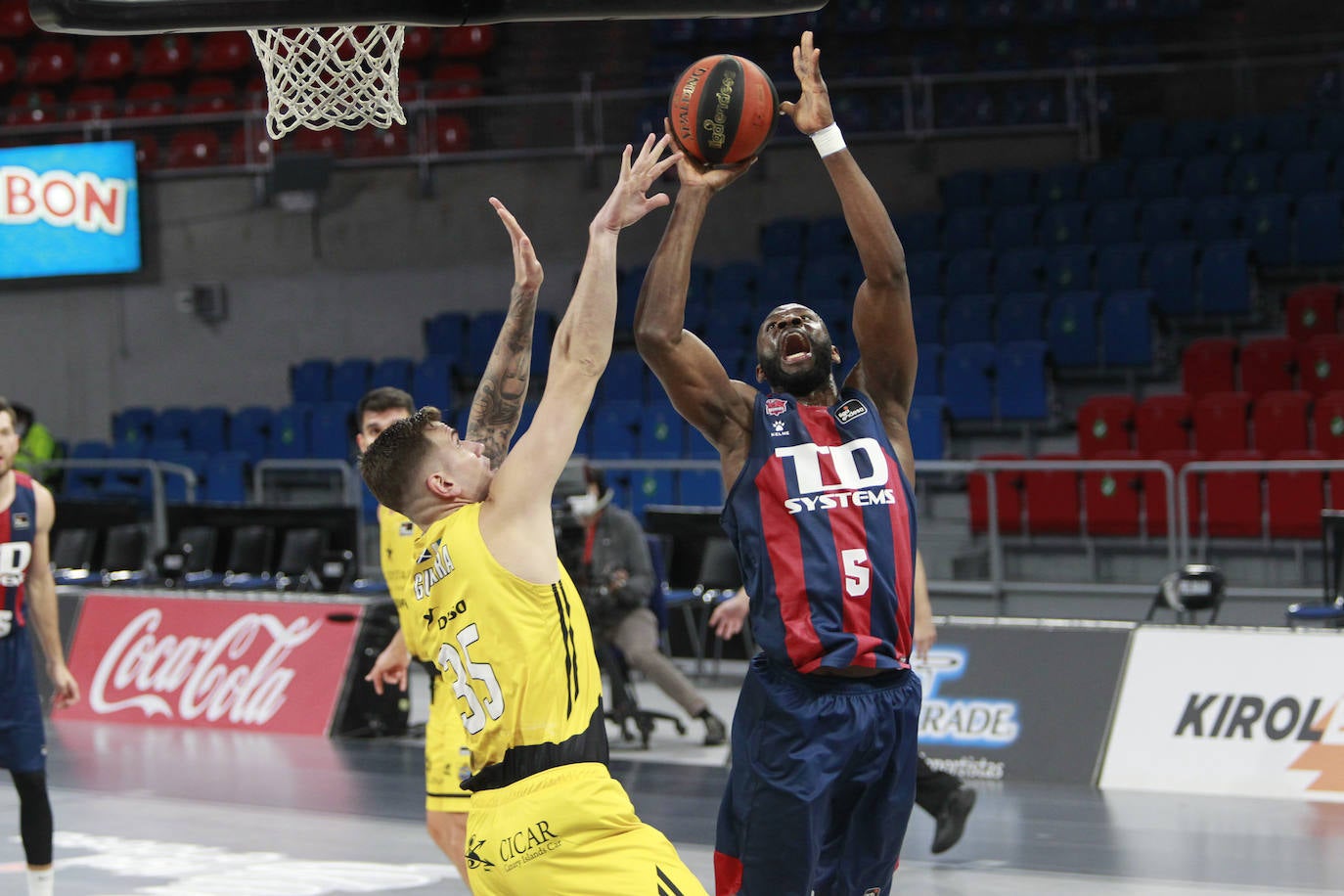 Fotos: El Tenerife-Baskonia, en imágenes