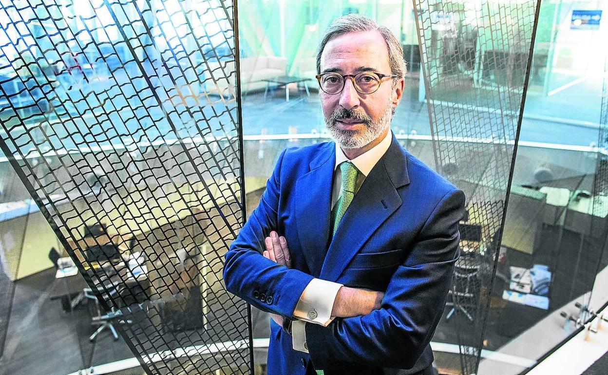 El consejero delegado de Nortegas, Javier Contreras, en las oficinas del grupo en Bilbao. 