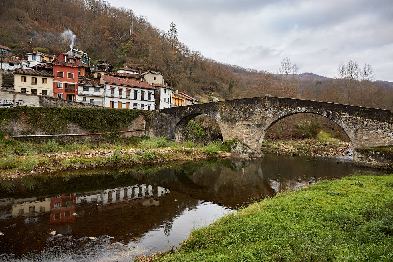 Puente de Arco (Laviana, Asturias)