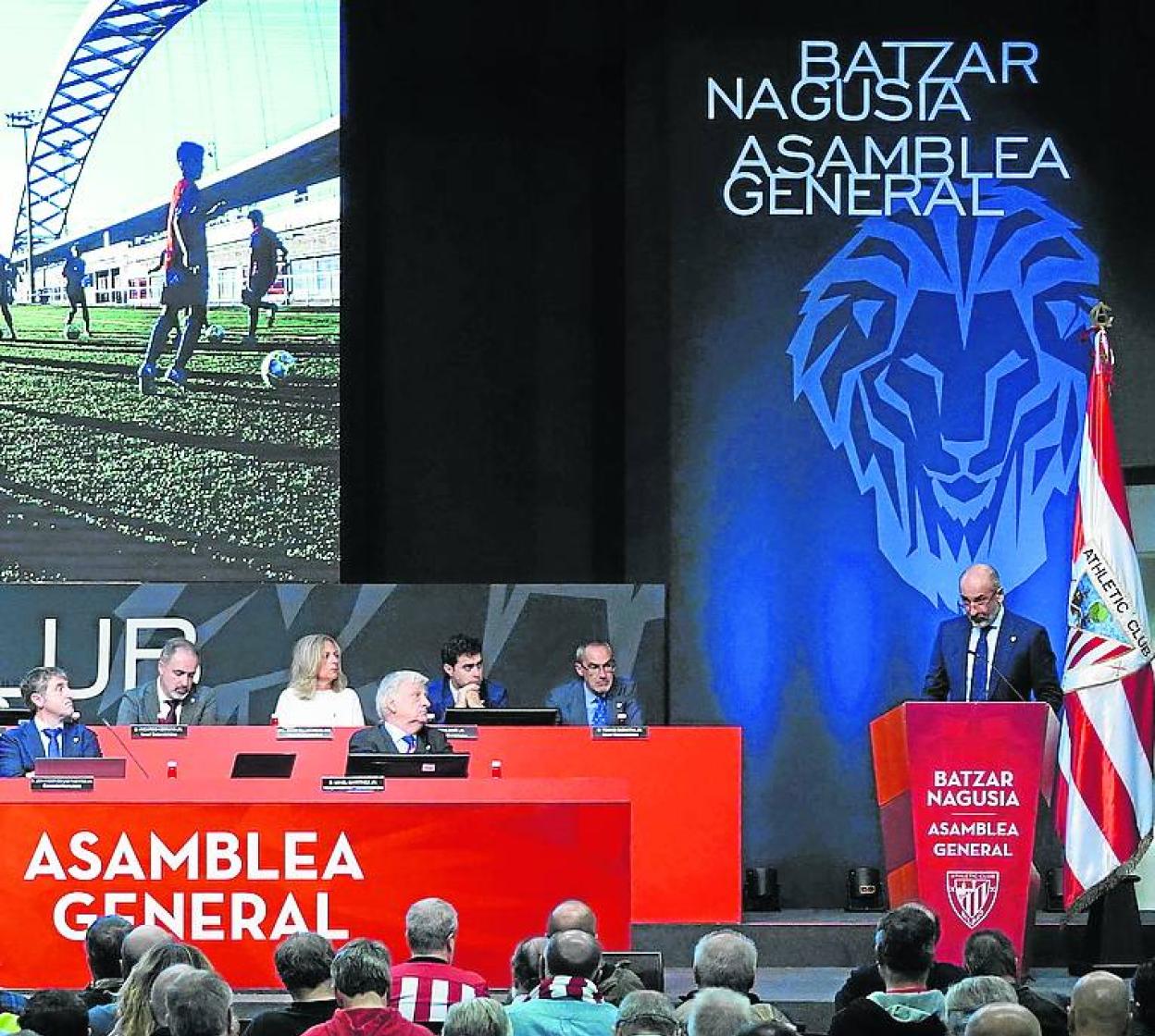 Imagen de la pasada asamblea en el Euskalduna. 