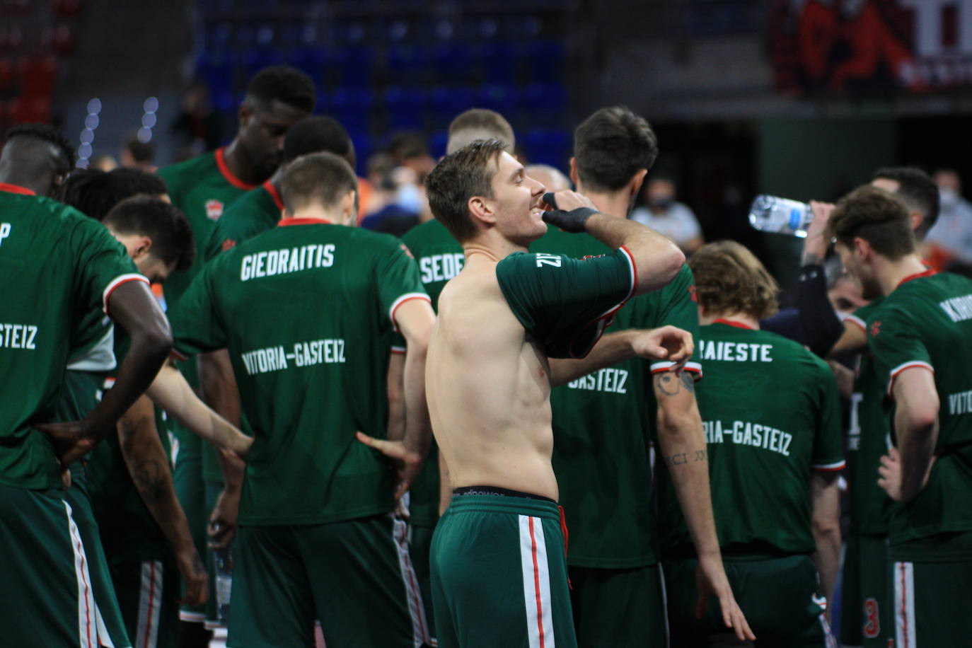 Fotos: Las imágenes del Baskonia - Valencia