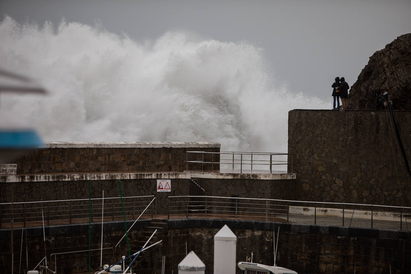 Temporal en Ereaga y Puerto Viejo. 