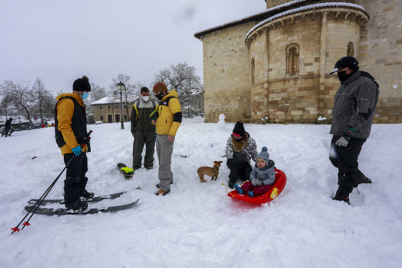 Fotos: Vitoria se divierte en la nieve