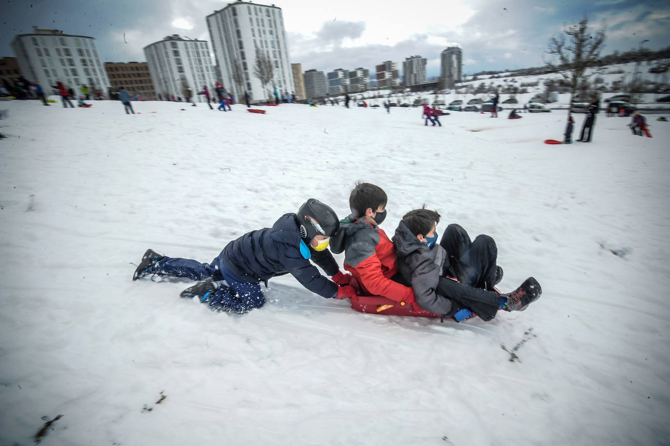 Fotos: Vitoria se divierte en la nieve