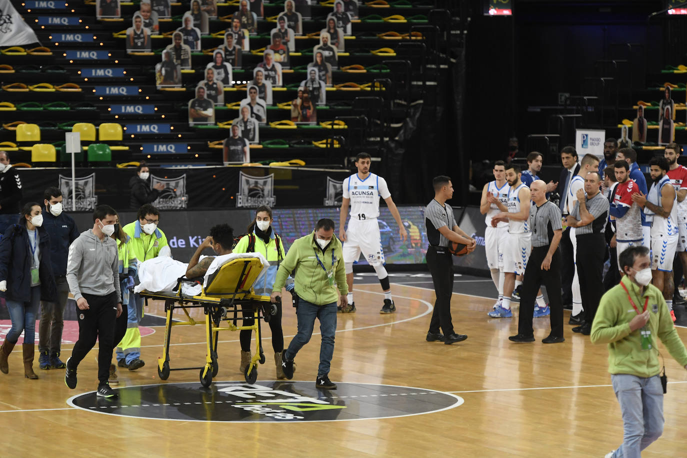 Fotos: Victoria por la mínima del Bilbao Basket en el derbi de colistas