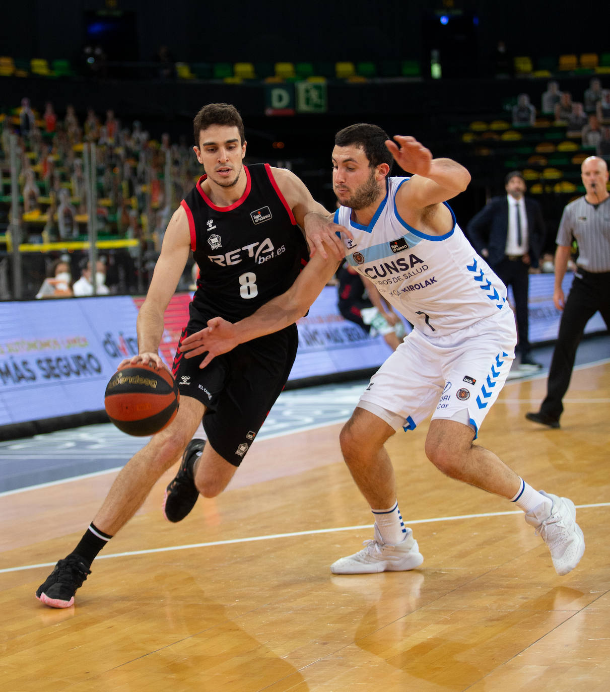 Fotos: Victoria por la mínima del Bilbao Basket en el derbi de colistas