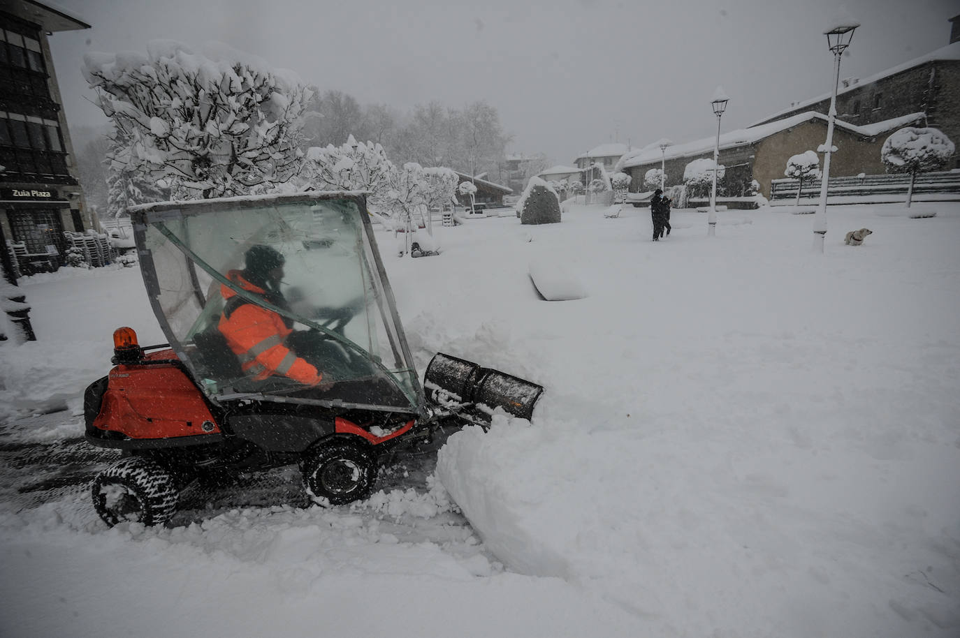 Fotos: Las imágenes del temporal a su paso por Álava