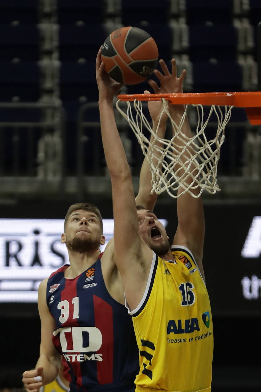 Fotos: Las imágenes del Alba Berlín - TD Systems Baskonia