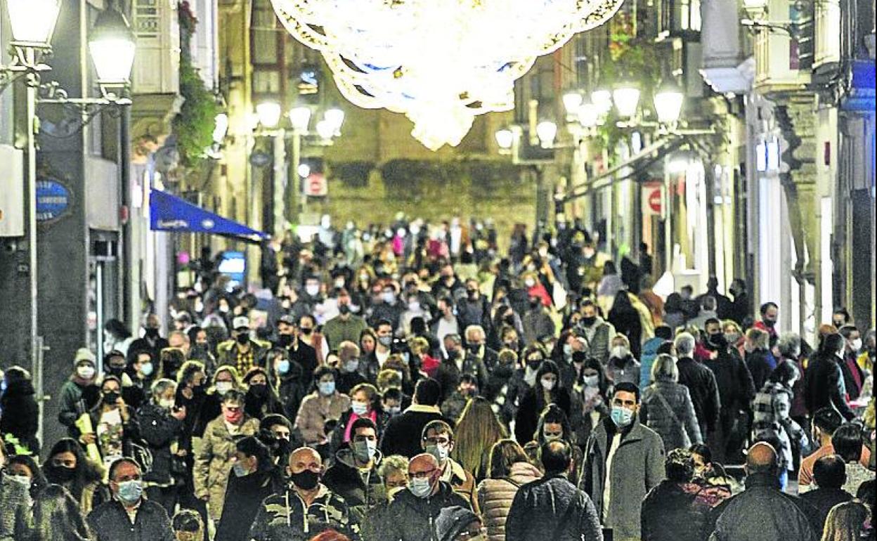 Alerta por la tercera ola del coronavirus en Euskadi: El LABI pide no bajar la guardia en Reyes y en rebajas