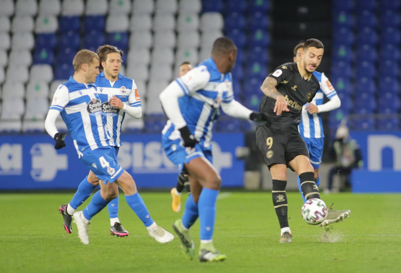 Fotos: Las imágenes del Deportivo - Alavés de Copa