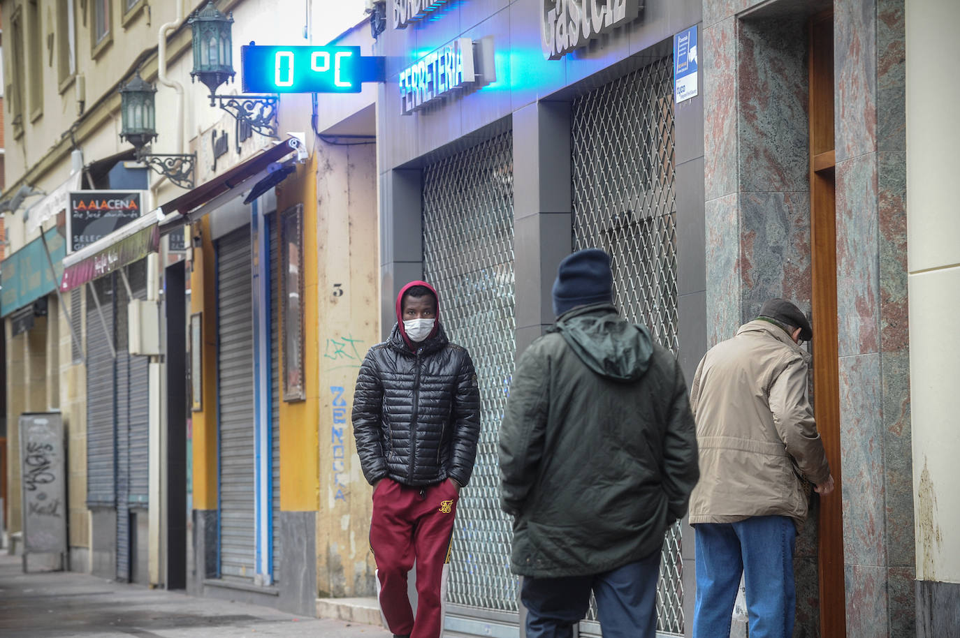 Fotos: Álava se congela en una gélida Noche de Reyes