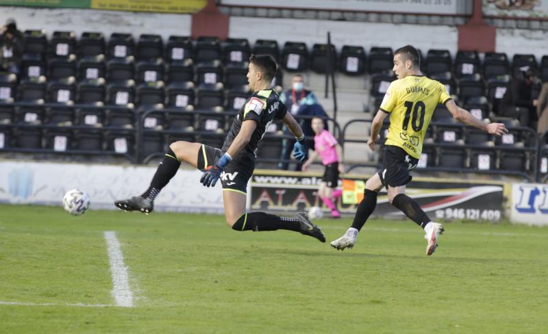 Fotos: Dura derrota del Portugalete en Copa del Rey