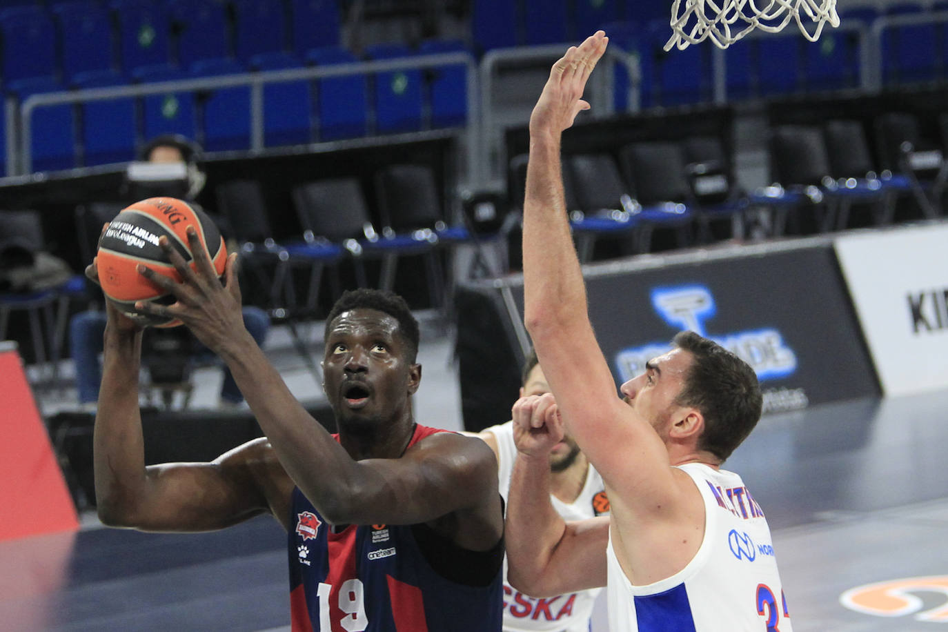 Fotos: Las imágenes del TD Systems Baskonia-CSKA