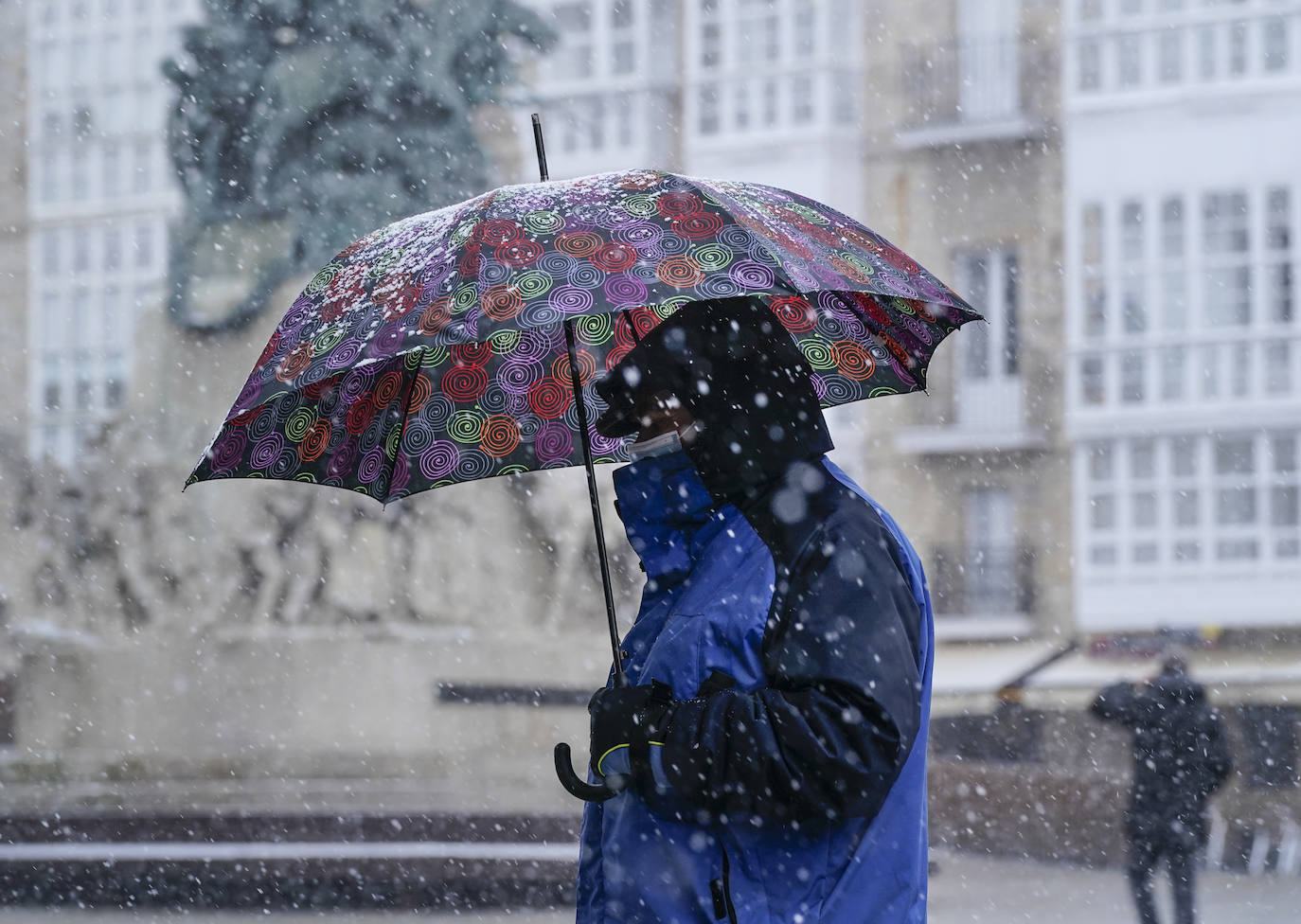 Fotos: Álava se prepara para otra jornada de nieve