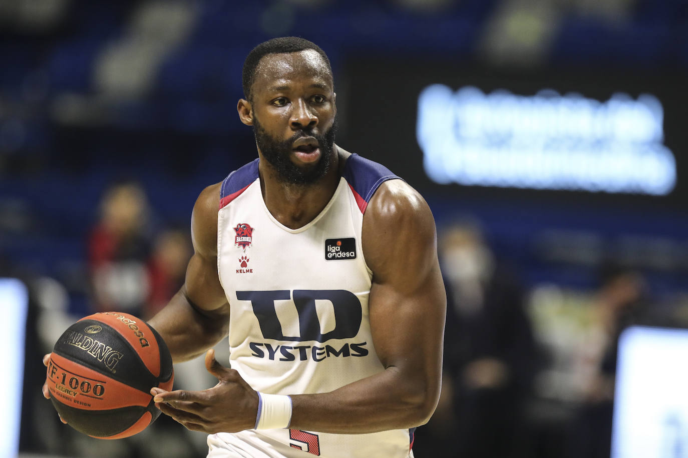 Fotos: Las imágenes del Unicaja - Baskonia