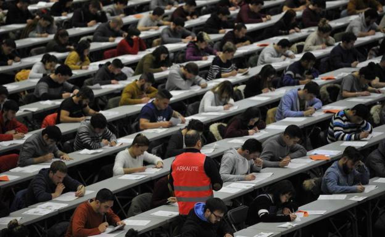 Ope Ertzaintza 2021: OPE conjunta de la Ertzaintza y Policía Local en 2021: plazas, requisitos y condiciones para la inscripción