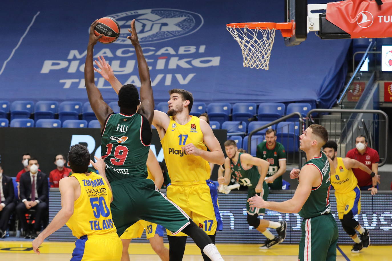 Fotos: Las imágenes del Maccabi-Baskonia