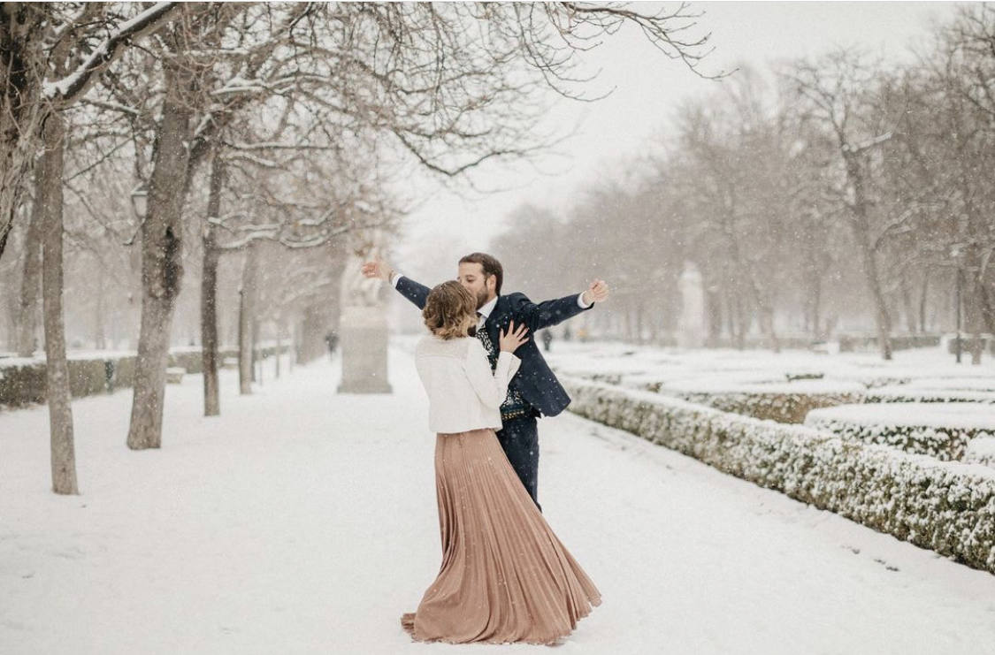Fotos: La novia que se casó con botas &#039;Hunter&#039; y otras bodas celebradas durante el temporal &#039;Filomena&#039;