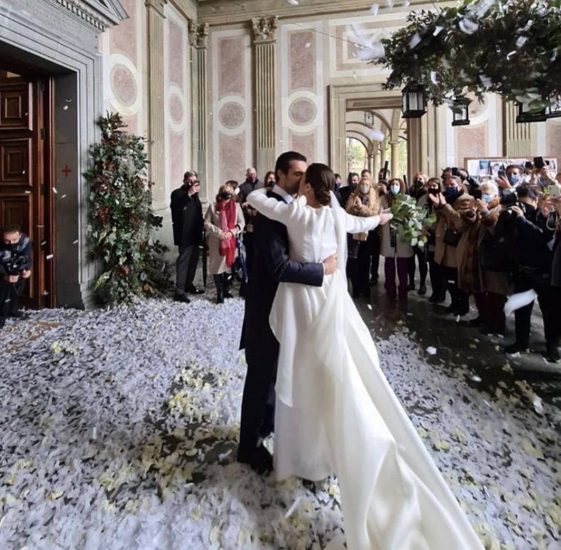 Fotos: La novia que se casó con botas &#039;Hunter&#039; y otras bodas celebradas durante el temporal &#039;Filomena&#039;