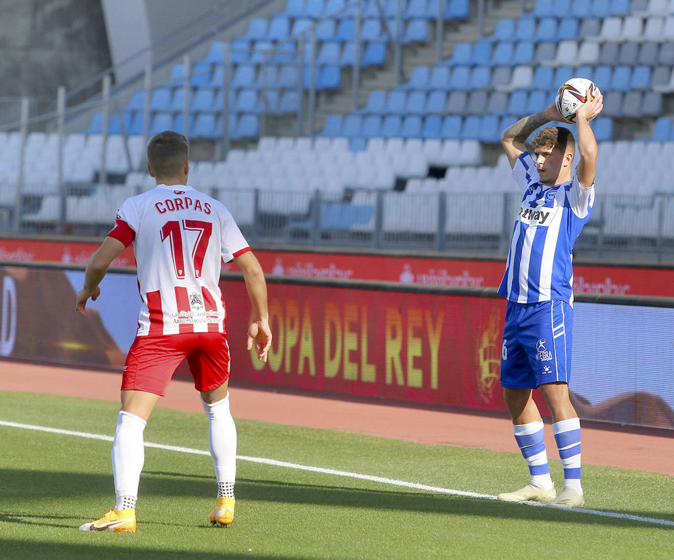 Fotos: Las mejores fotos del Almería - Alavés