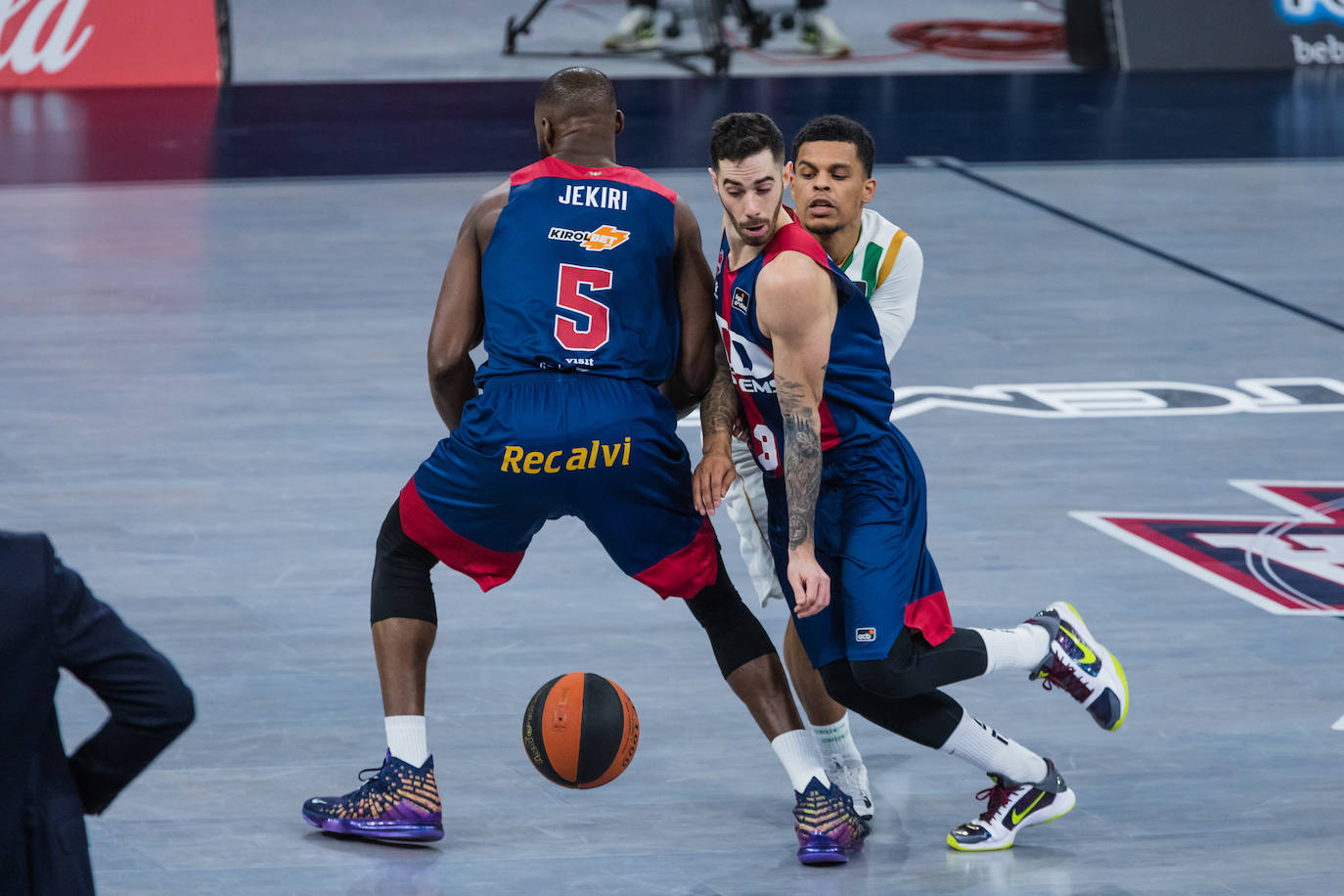 Fotos: Las mejores fotos del TD Systems Baskonia - Real Betis