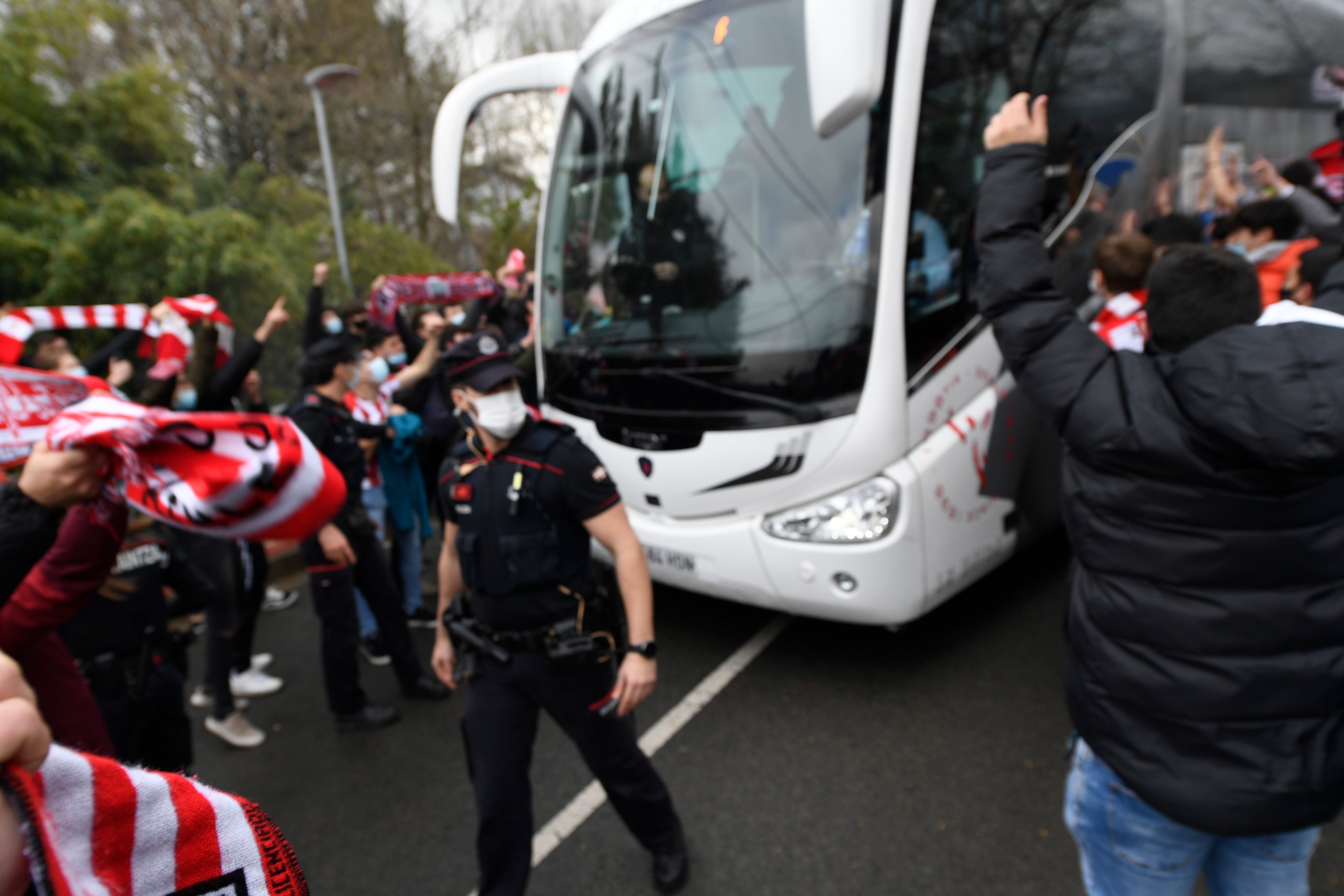 Fotos: Recibimiento al Athletic en Lezama