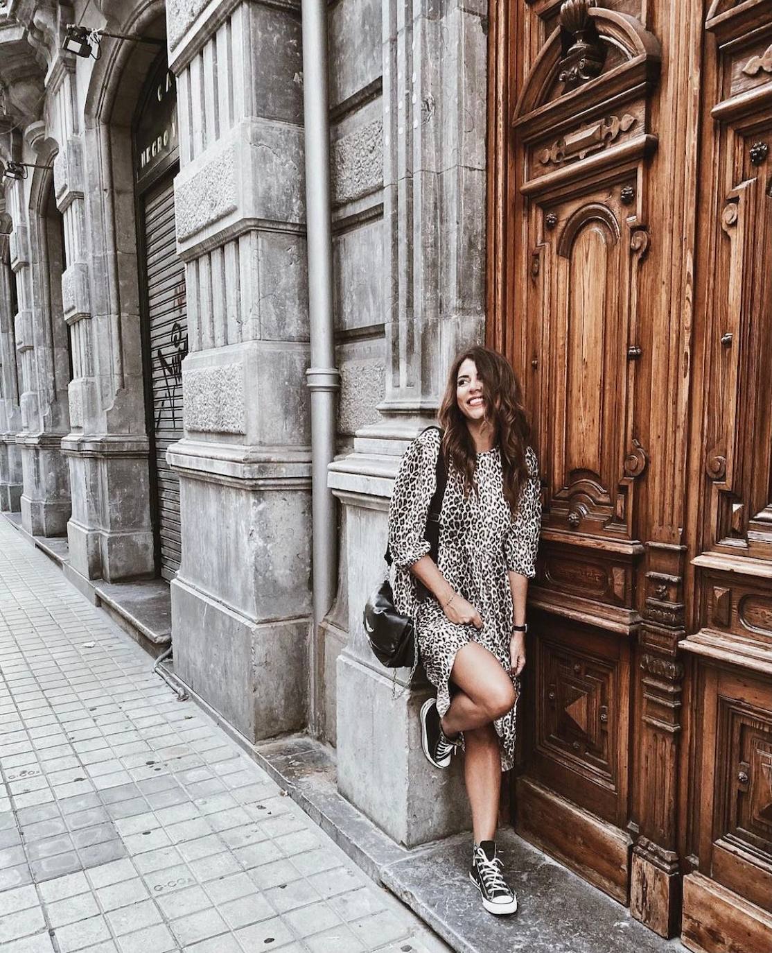 Fotos: Almudena, la diseñadora de joyas referente de estilo en Bilbao con su look todoterreno y sombreros