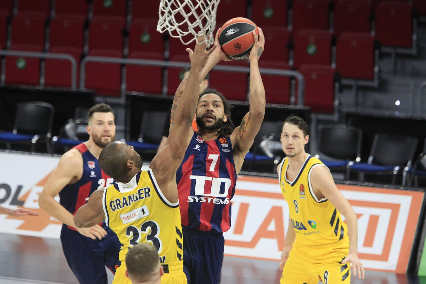 Fotos: Las imágenes del Baskonia - Alba Berlín