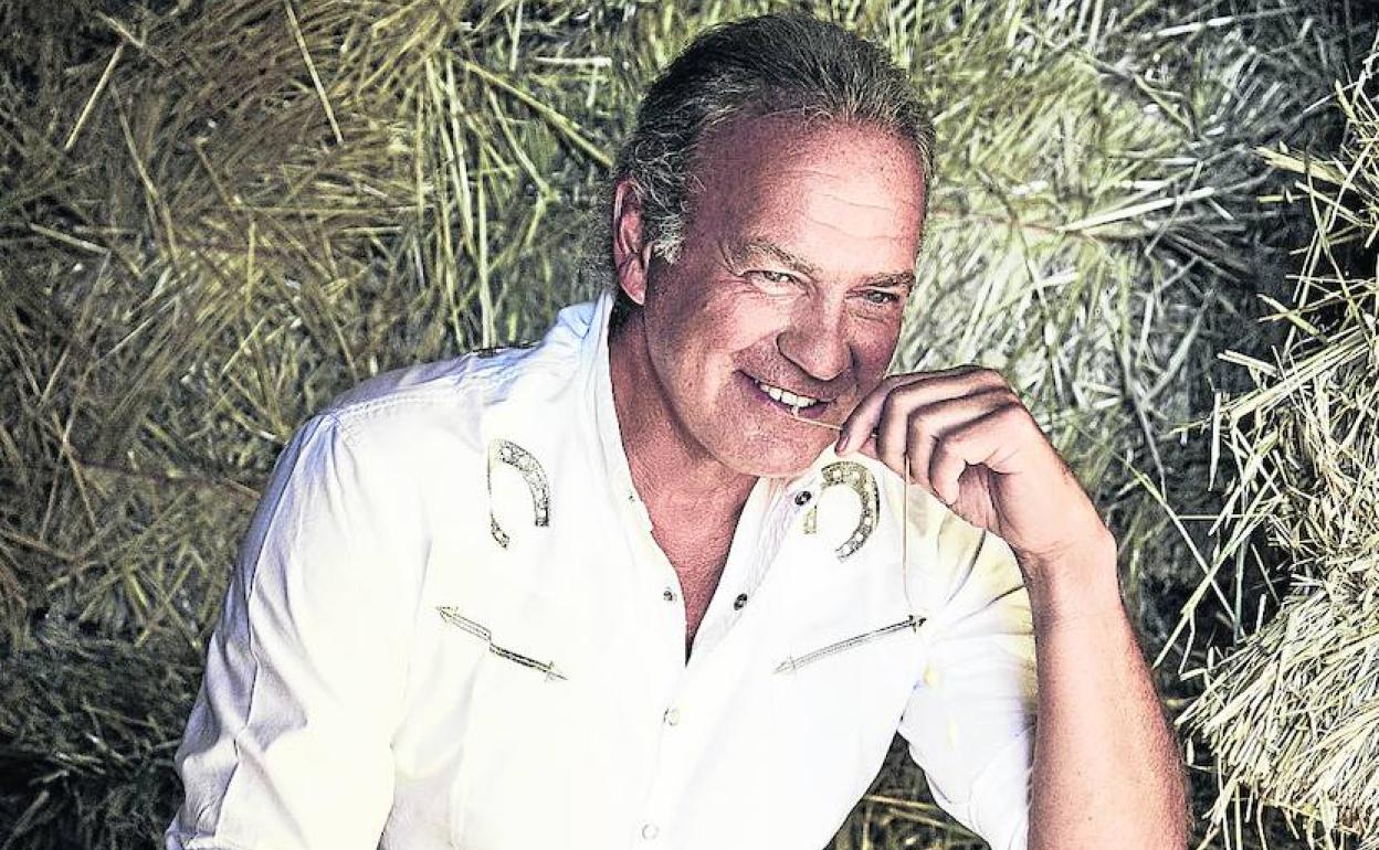 A Bertín Osborne siempre le ha gustado cultivar su faceta de hombre de campo. 
