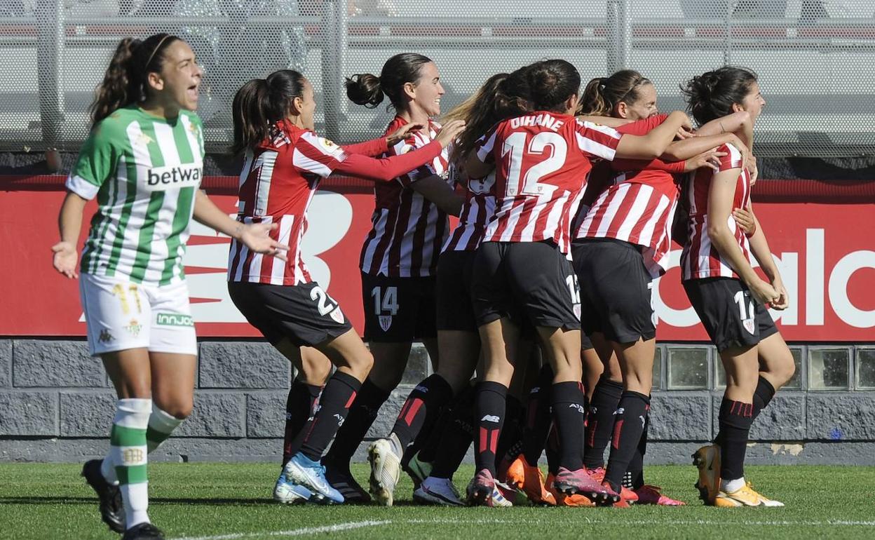 Con media plantilla confinada el athletic tampoco jugará este domingo ante el betis | el correo