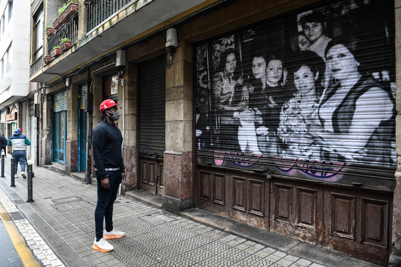 Fotos: Las mujeres vuelven a los barrios altos de Bilbao