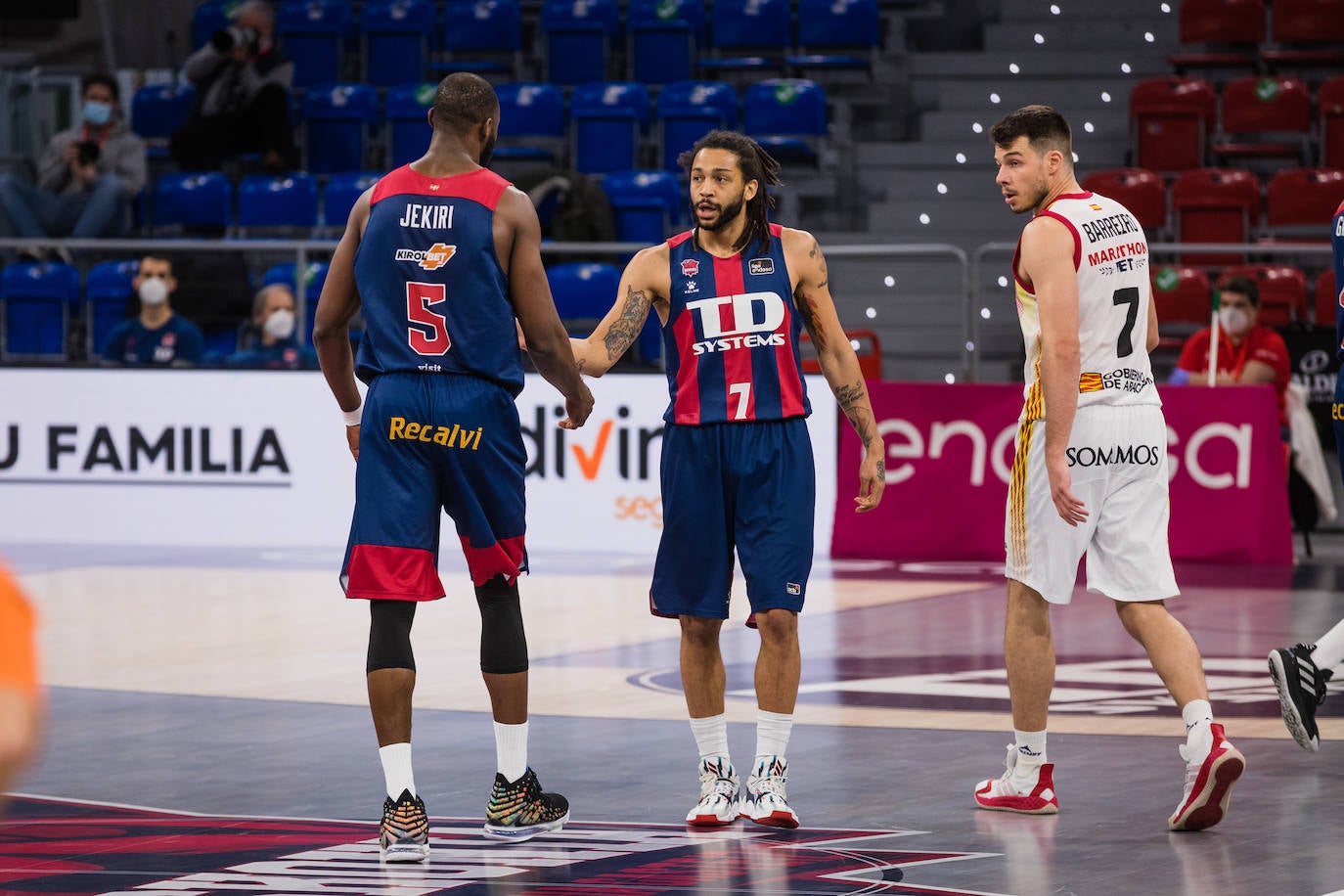 Fotos: Las mejores imágenes del TD Systems Baskonia - Casademont Zaragoza de la Liga Endesa 2021