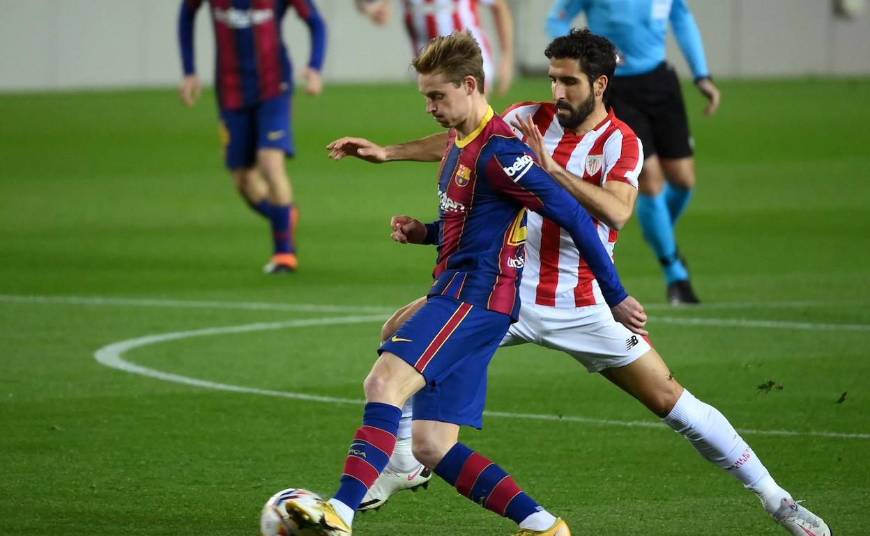 No necesitaba ayuda un buen Barsa, pero así y todo el tándem Messi-Mateu es temible