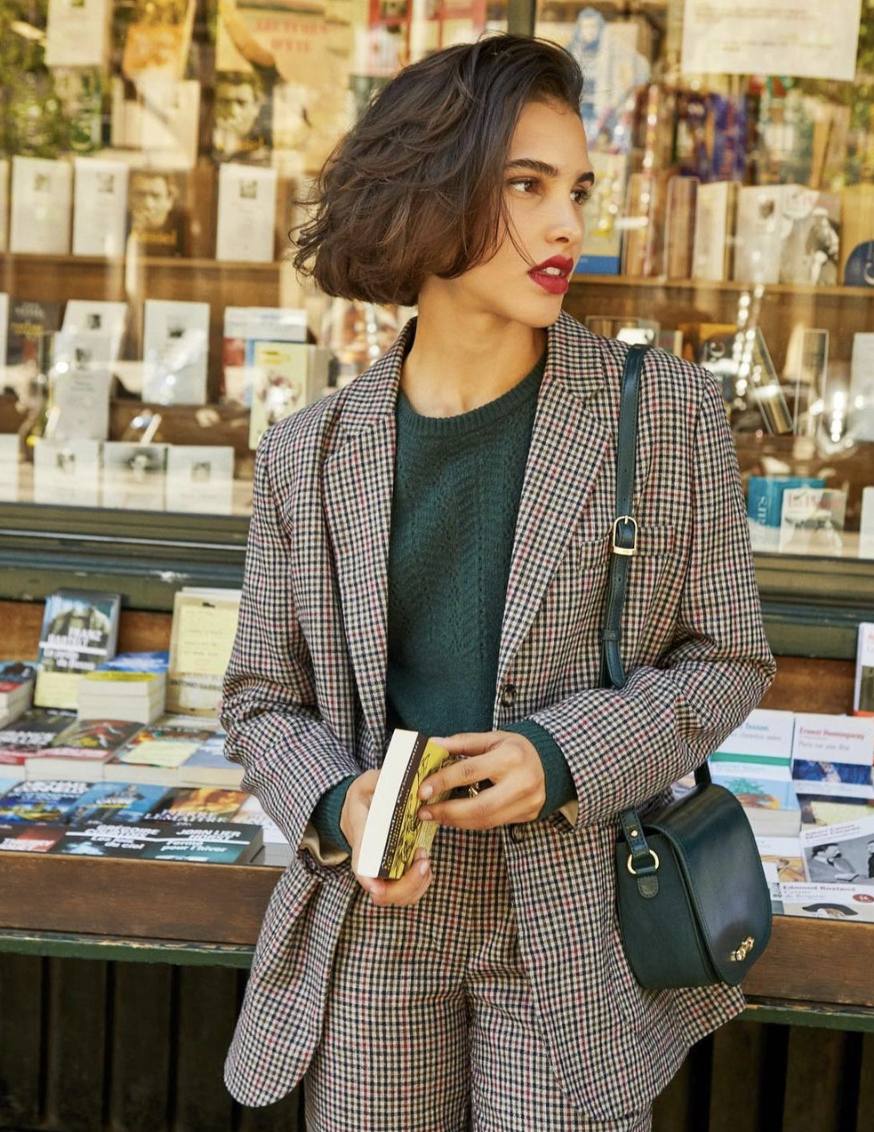 Americana con estampado de cuadros, de la tienda La Cotê de Las Arenas, ubicada en la calle Las Mercedes. 