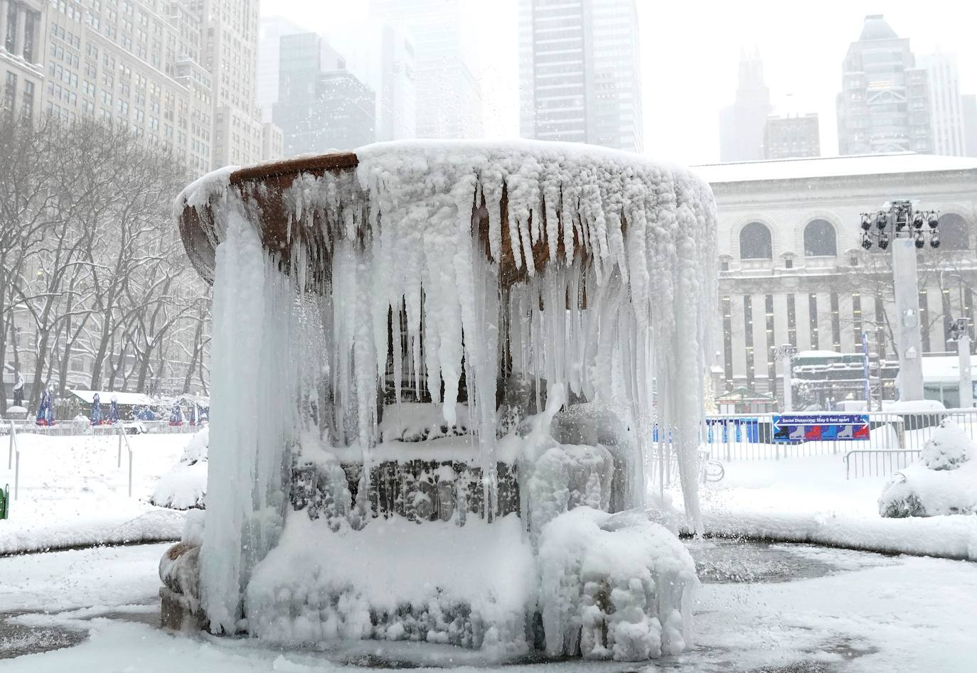 Fotos: La primera gran nevada del año en Nueva York