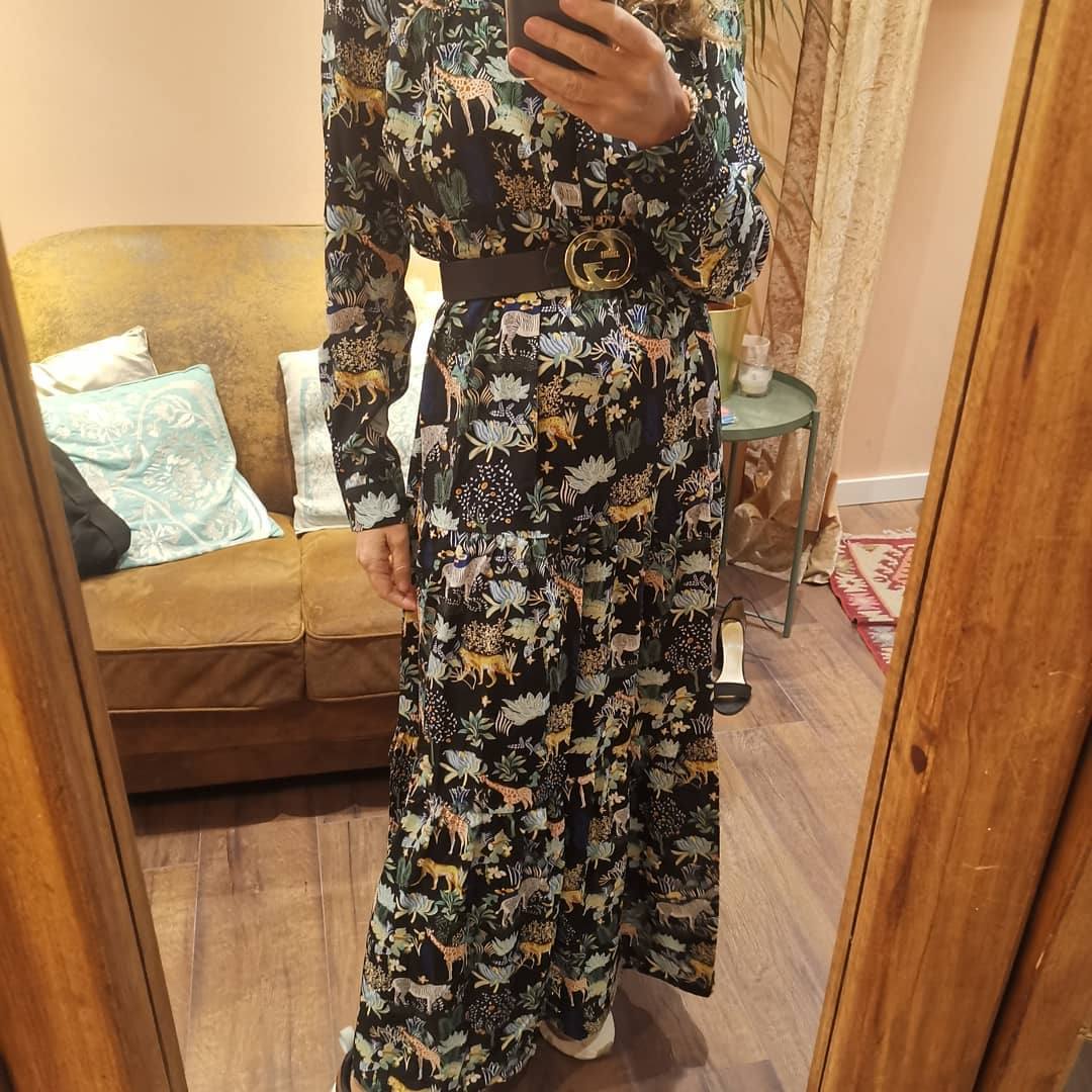 Vestido largo con estampado animal, es de Birkin-Bardot y en su tienda de San Antonio puedes encontrar muchas más opciones para darte un capricho.